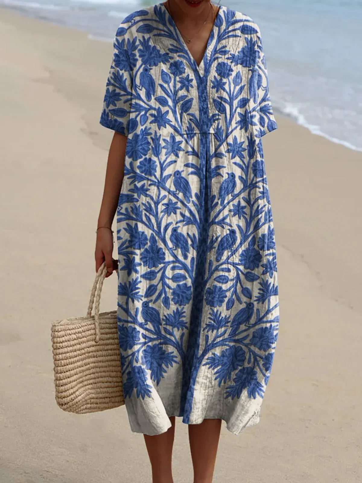 Märta | Blå broderad klänning