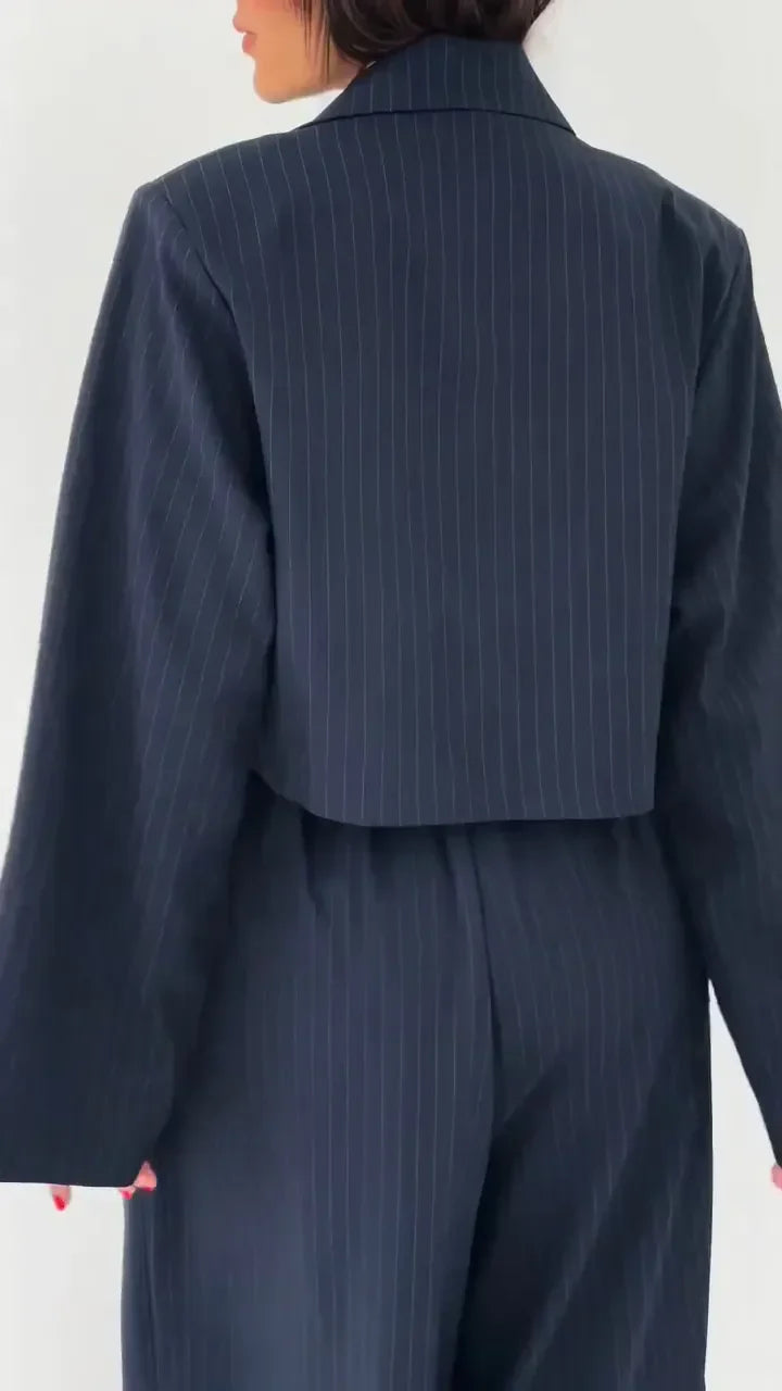 OFYN | Elegant & trendigt set – Bustier + jacka för dam